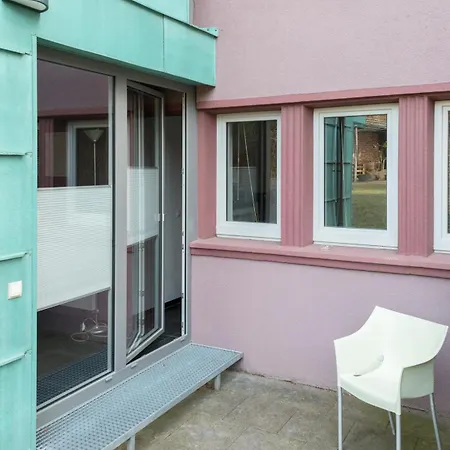 דירה Urban Gardenappartment In
