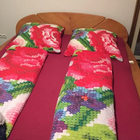 Urban Gardenappartment In Апартаменты