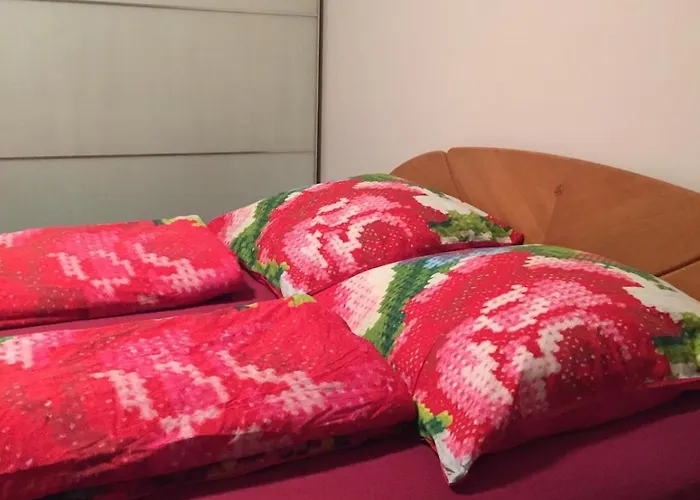 Urban Gardenappartment In *