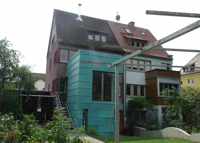 Urban Gardenappartment In شقة *